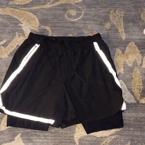 lululemon athletica Black Men's Reflective Trim Layered Running Shorts